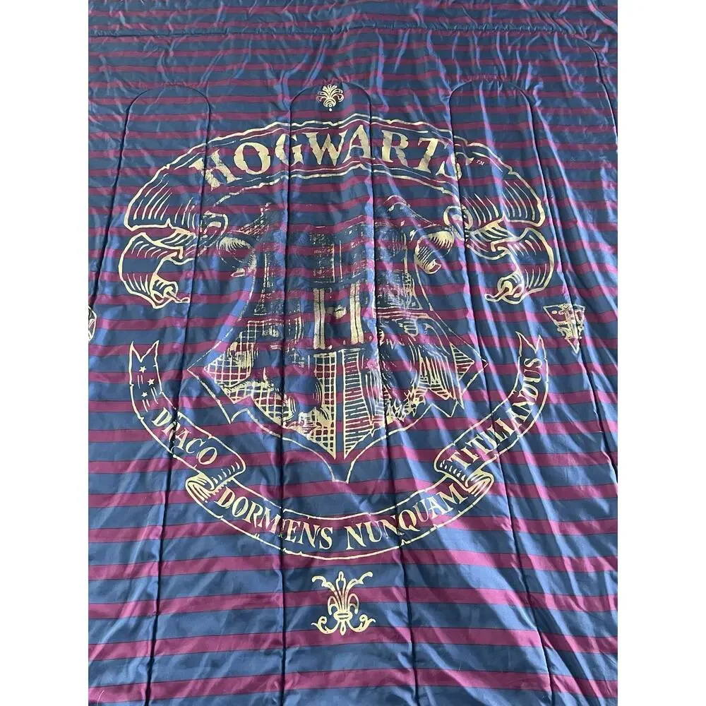 Wizarding World Harry Potter Hogwarts Blue Burgundy Twin/Full Size Comforter